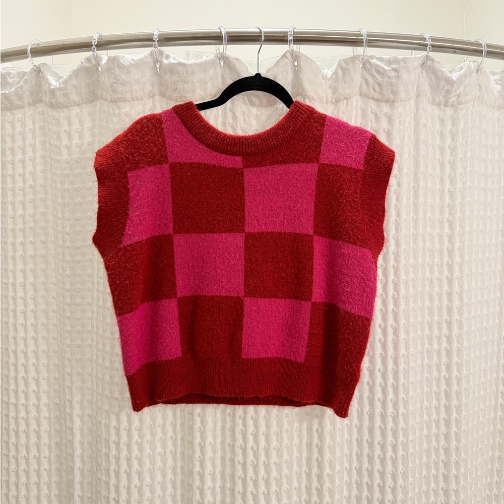 Vestique Vibrant Knit Sweater Vest